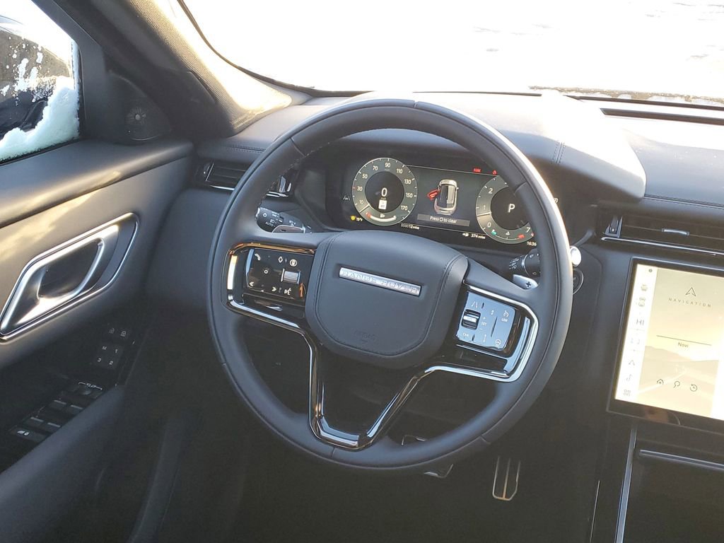 New 2026 Land Rover Range Rover Velar Dynamic SE image 27
