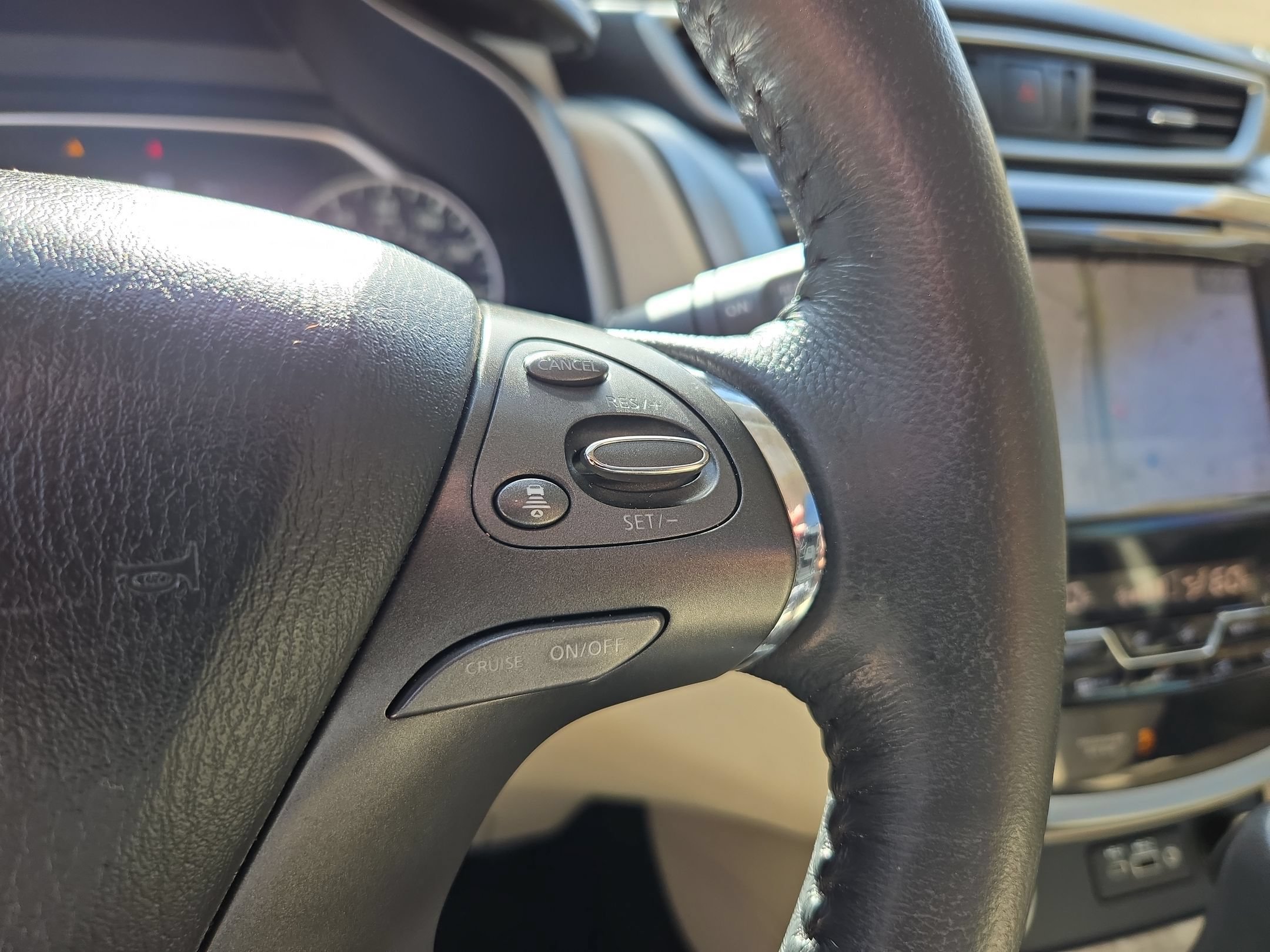 Used 2023 Nissan Murano SL w/ SL Moonroof Package FWD image 23