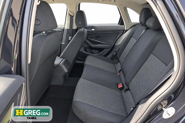 Used 2021 Volkswagen Jetta SE FWD image 12
