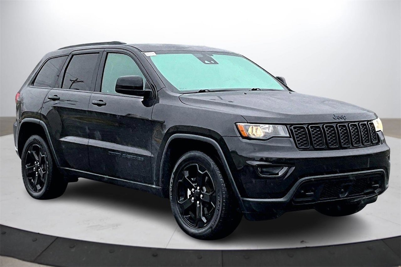 Certified 2020 Jeep Grand Cherokee Laredo image 2