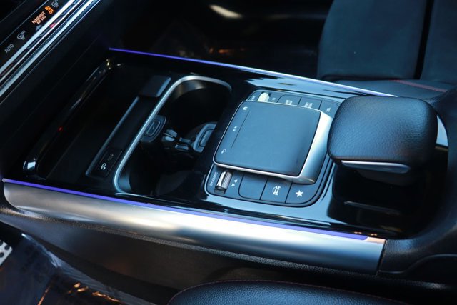 Used 2023 Mercedes-Benz GLA 250 image 16