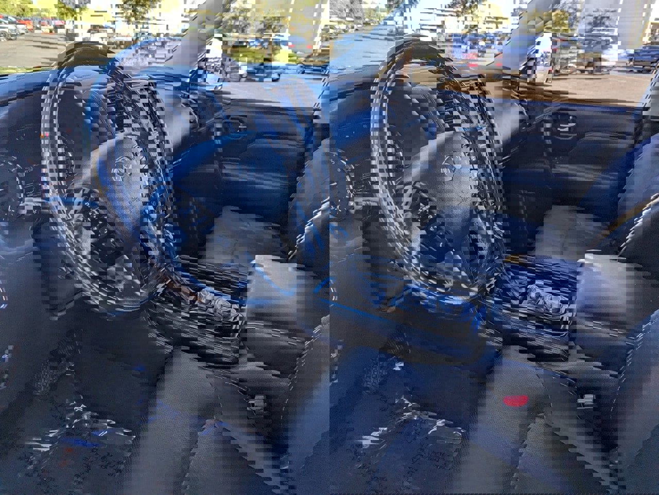 Used 2021 INFINITI QX80 Luxe image 26