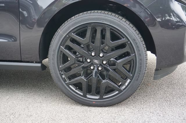 New 2026 Ford Expedition Platinum w/ Stealth Performance Package AWD/4WD image 19