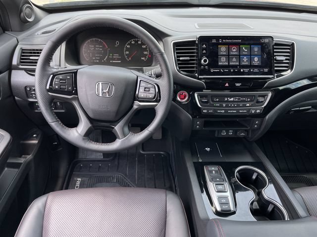 Certified 2025 Honda Ridgeline Black Edition image 10