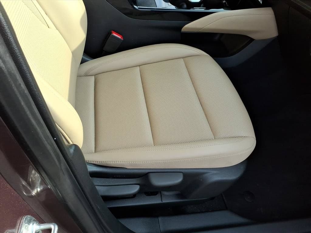 Used 2024 Buick Envision Preferred AWD/4WD image 15
