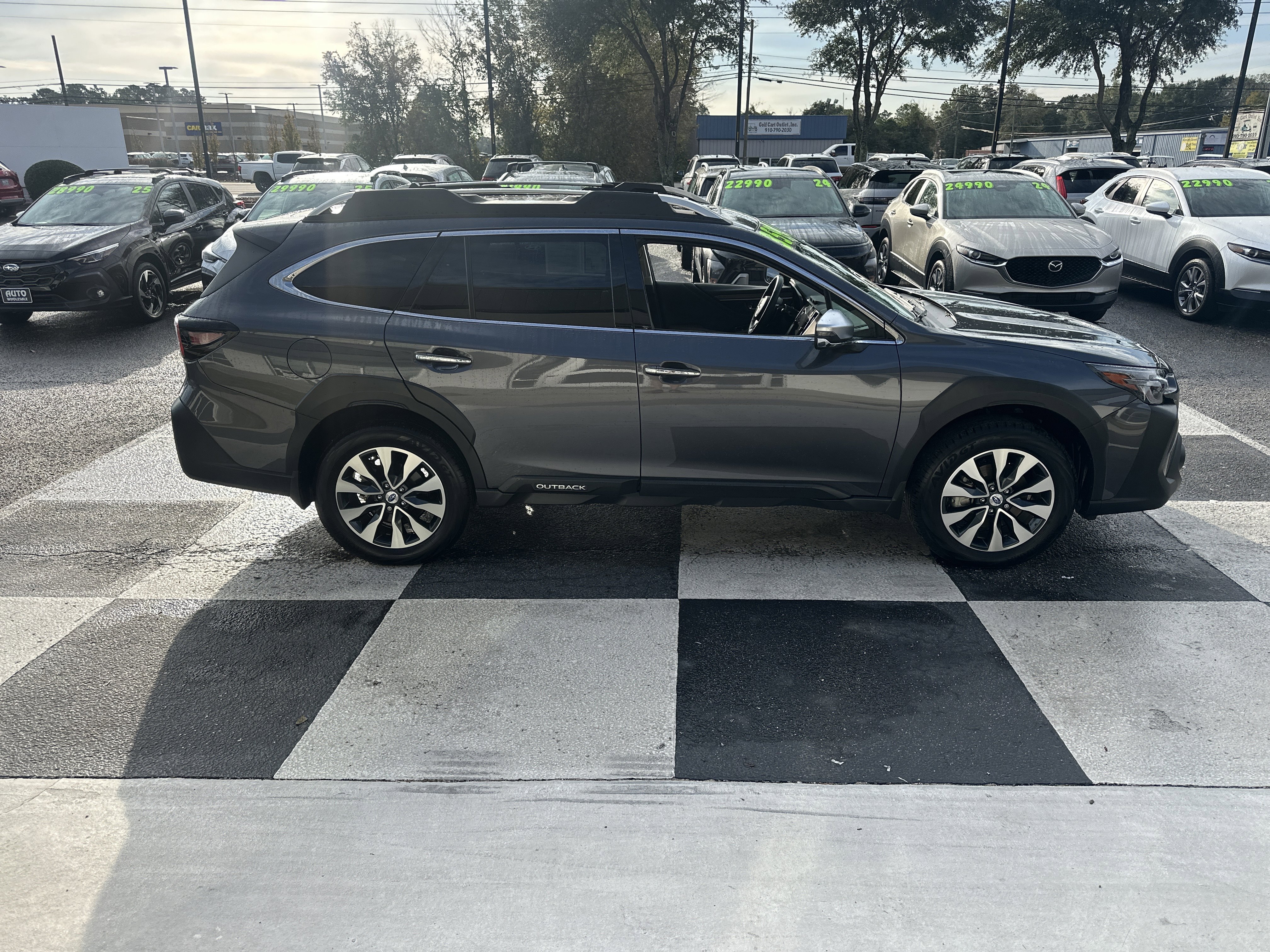 Used 2025 Subaru Outback Touring XT w/ Popular Package #2 image 3