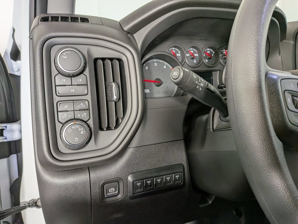 New 2026 Chevrolet Silverado 3500 W/T w/ WT Convenience Package AWD/4WD image 18