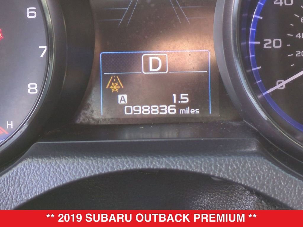 Used 2019 Subaru Outback 2.5i Premium image 22