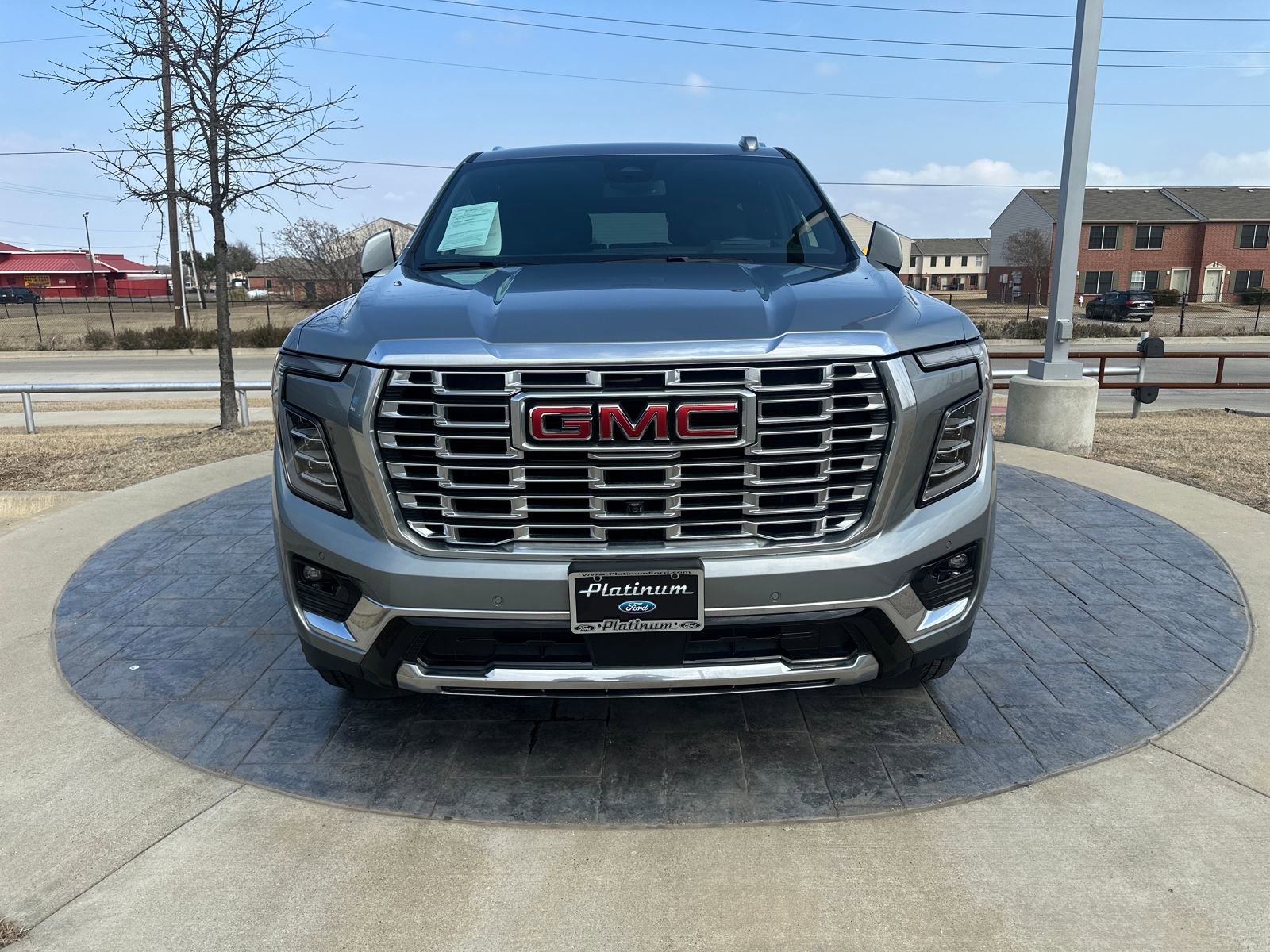 Used 2025 GMC Yukon Denali image 8