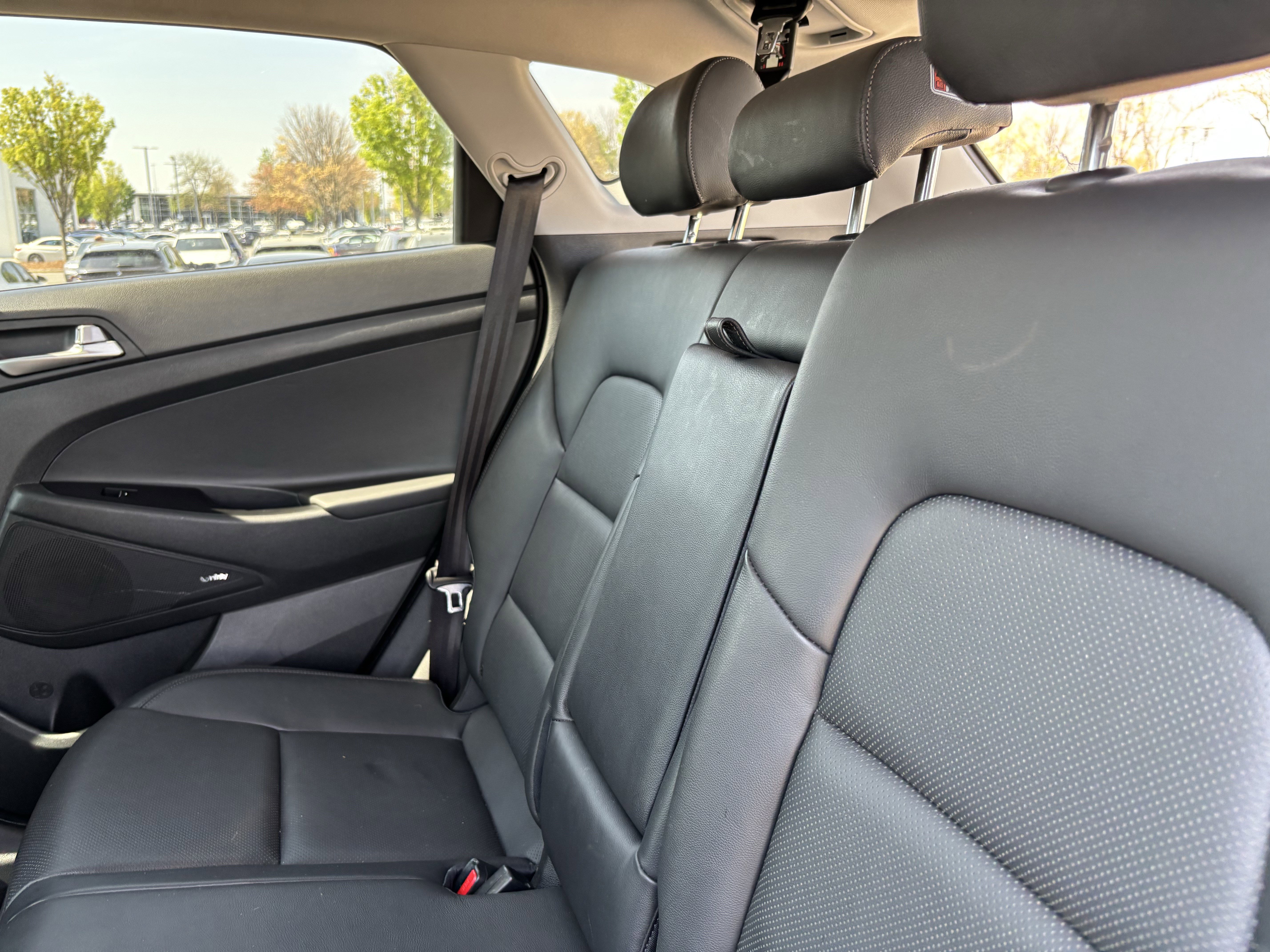 Used 2019 Hyundai Tucson Limited w/ Cargo Package image 31