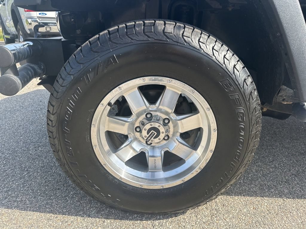 Used 2018 Jeep Wrangler Unlimited Sport S AWD/4WD image 32