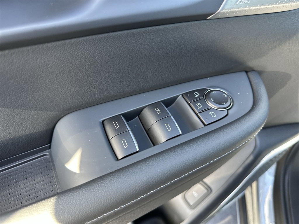 New 2026 Buick Enclave Avenir w/ Super Cruise Package image 13