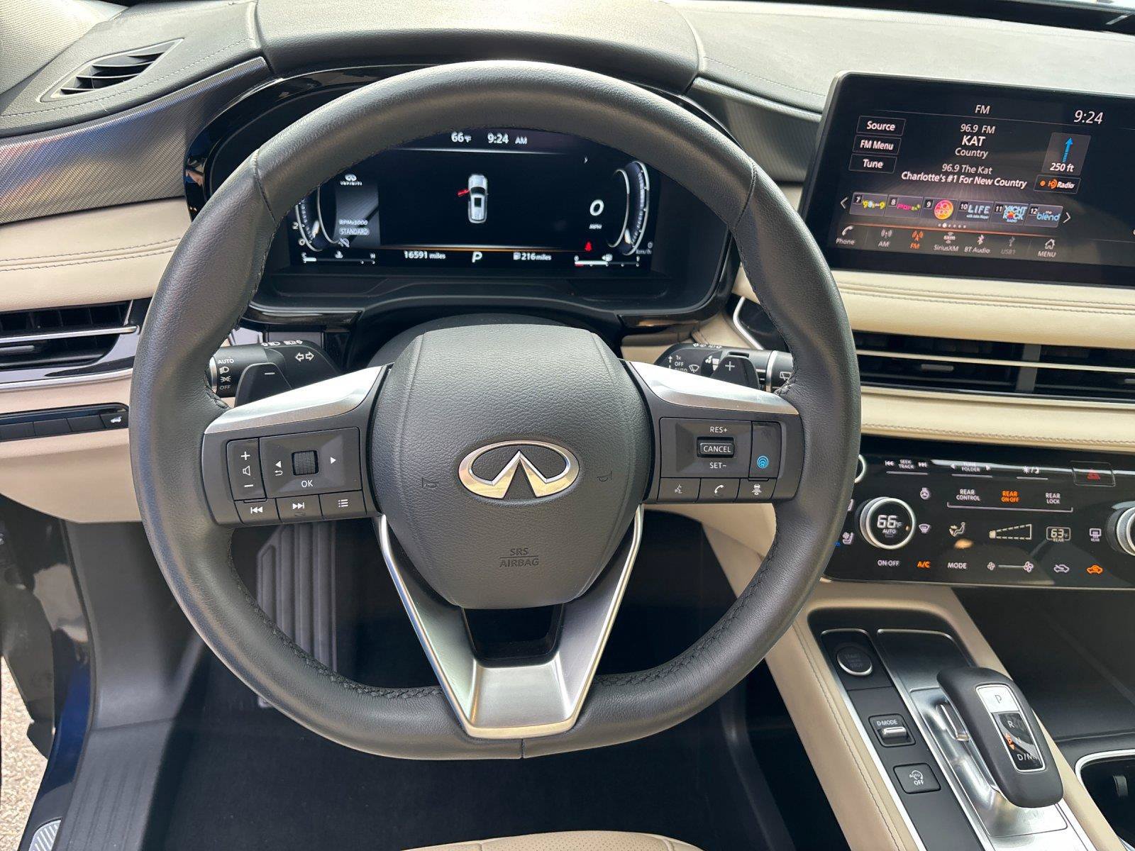 Used 2024 INFINITI QX60 Luxe FWD image 18