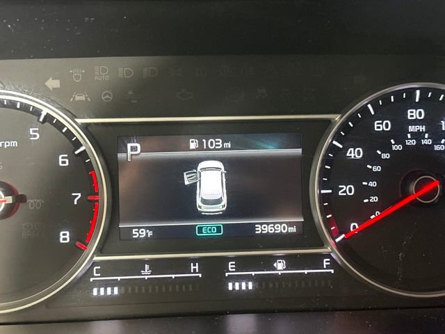 Used 2022 Kia Sorento LX image 18