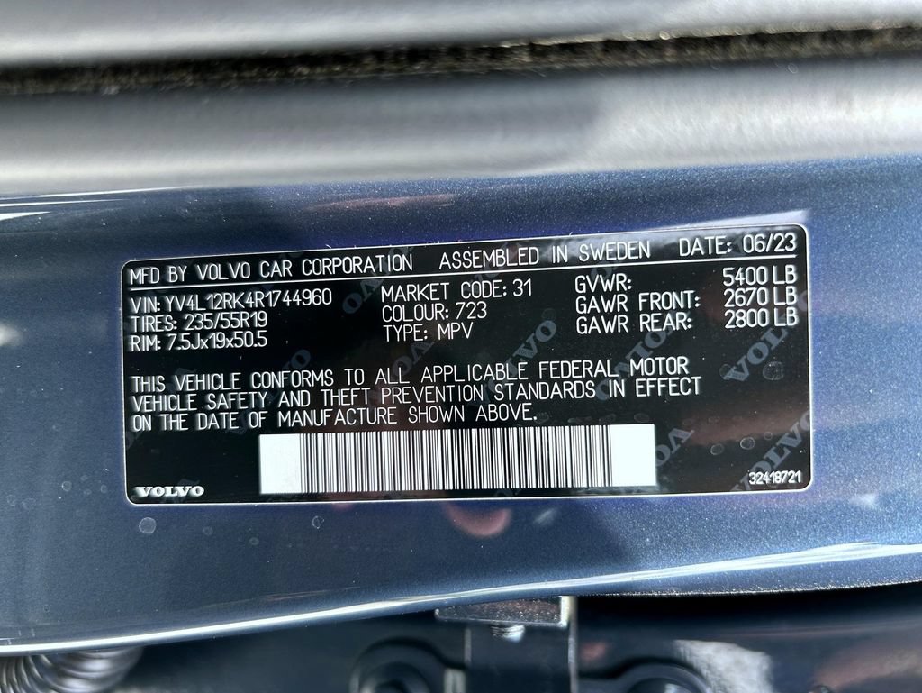 Used 2024 Volvo XC60 B5 Core w/ Climate Package AWD/4WD image 25