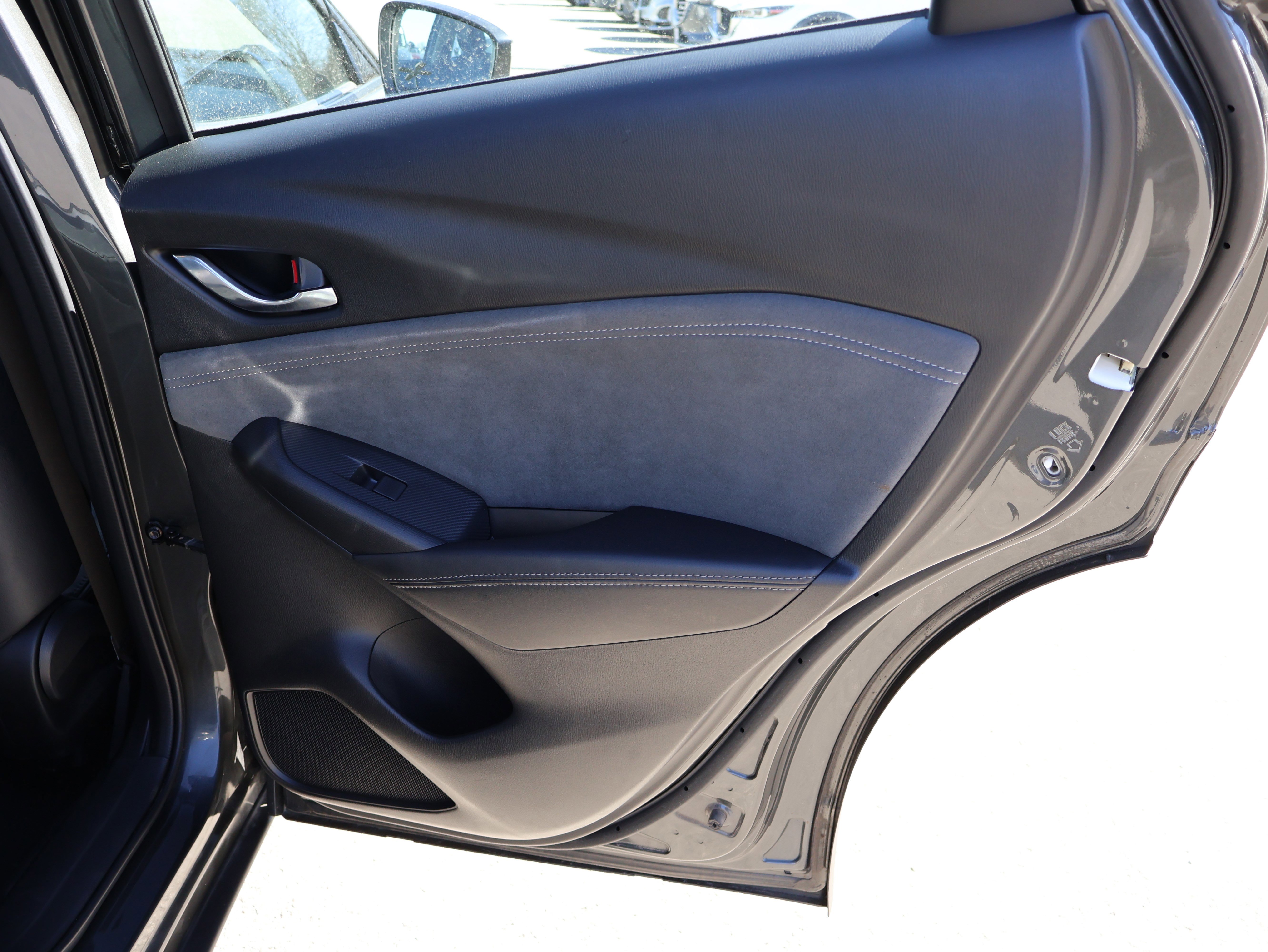 Used 2019 MAZDA CX-3 Grand Touring image 12