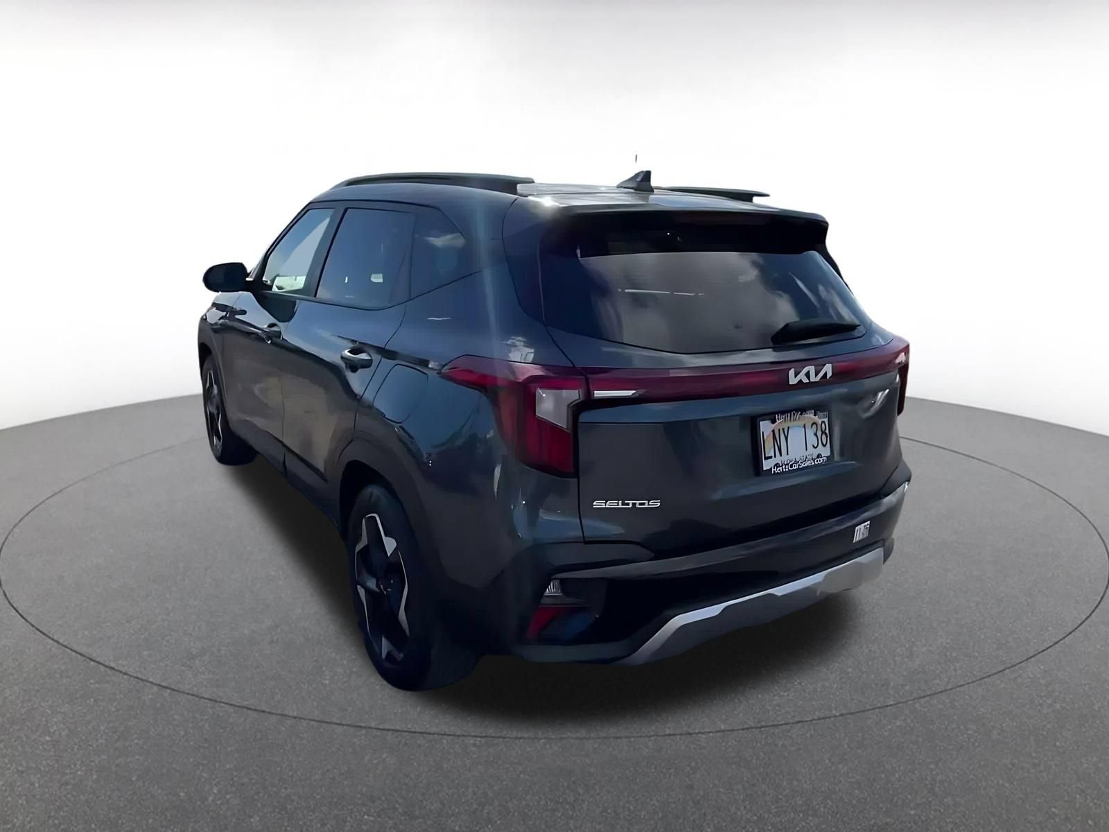 Used 2025 Kia Seltos S FWD image 10