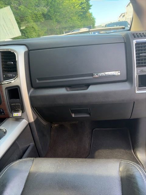 Used 2016 RAM 2500 Laramie w/ Sport Appearance Group AWD/4WD image 28
