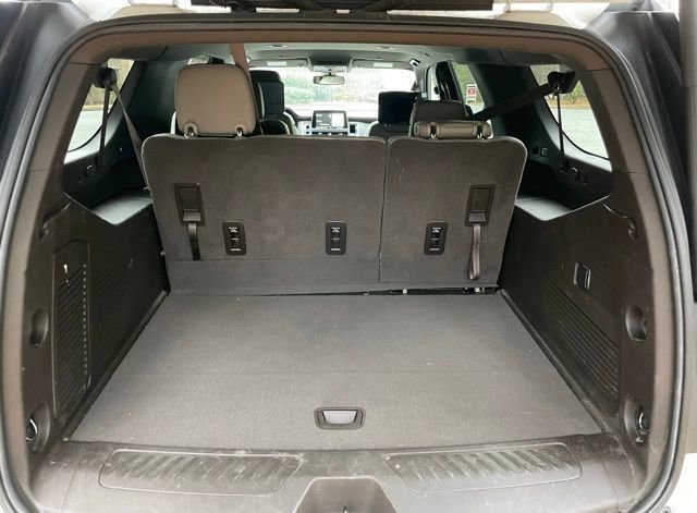 Used 2021 Chevrolet Suburban LT w/ Rear Media and Nav Package image 18