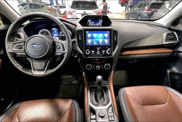 Used 2023 Subaru Forester Touring AWD/4WD image 15