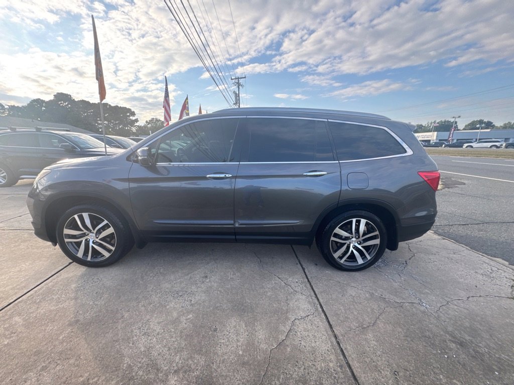 Used 2016 Honda Pilot Touring image 14