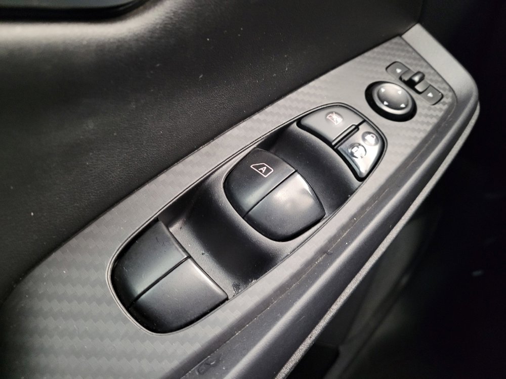 Used 2023 Nissan Sentra SV image 27