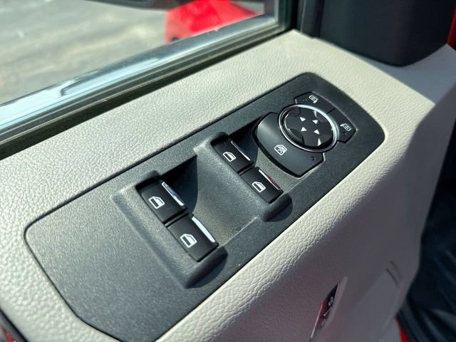 Used 2016 Ford F150 XLT AWD/4WD image 13