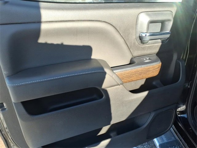 Used 2017 GMC Sierra 2500 Denali image 16