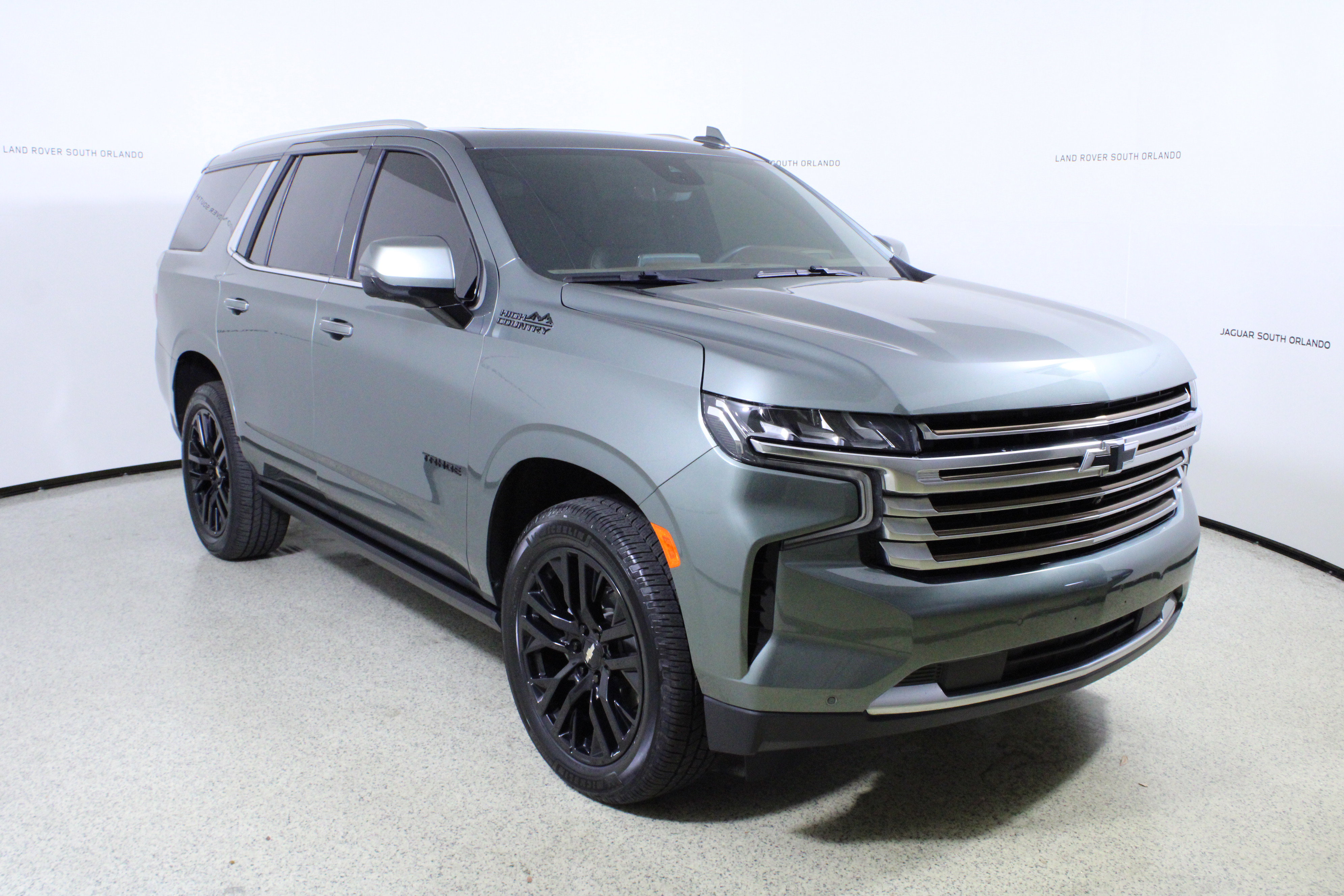 Used 2023 Chevrolet Tahoe High Country w/ Premium Package 2 image 3