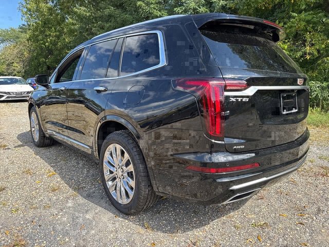 Used 2023 Cadillac XT6 Premium Luxury w/ Technology Package image 7