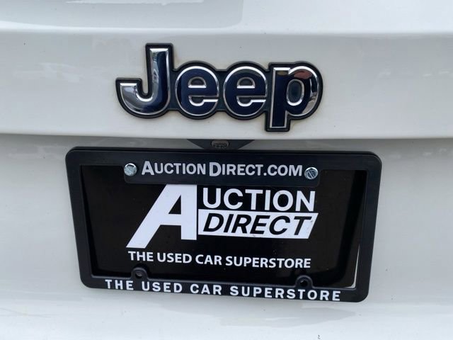 Used 2020 Jeep Renegade Latitude FWD image 28