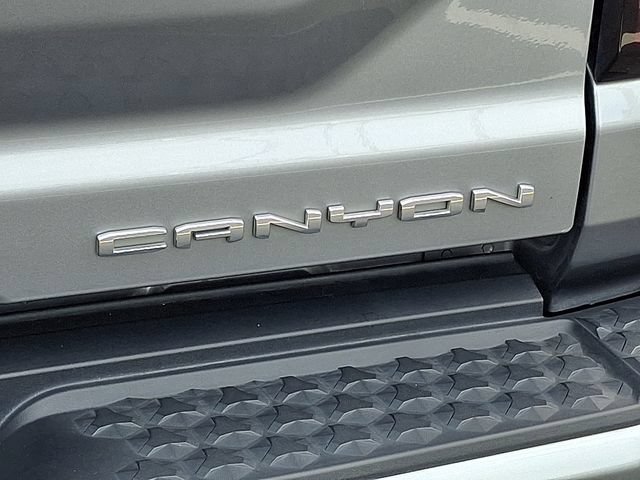 Used 2025 GMC Canyon Denali AWD/4WD image 29