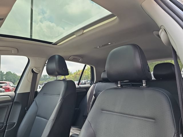 Used 2015 Volkswagen Golf TDI SE FWD image 15