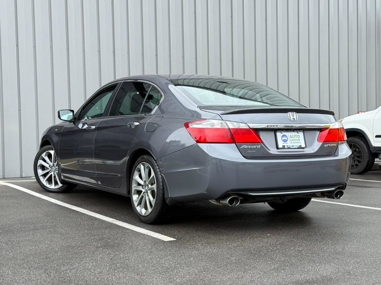 Used 2015 Honda Accord Sport image 7