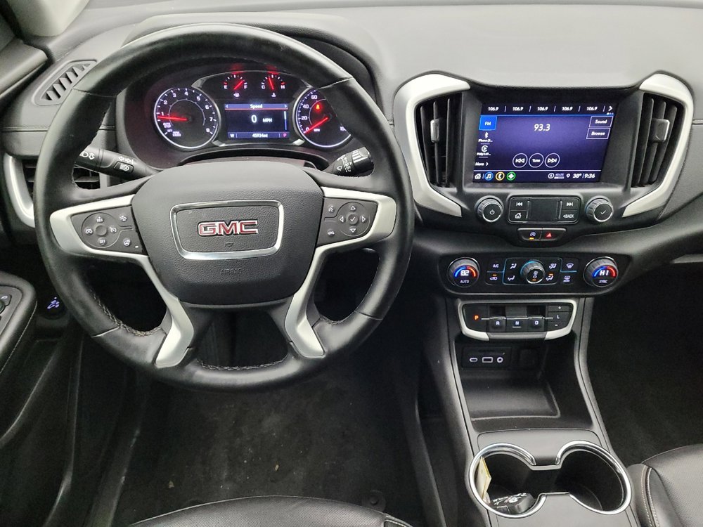 Used 2024 GMC Terrain SLT image 22