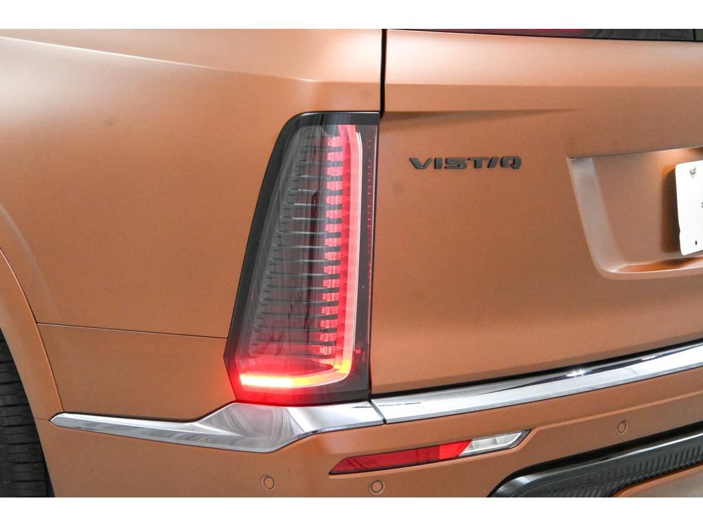 New 2027 Cadillac Vistiq Platinum AWD/4WD image 12