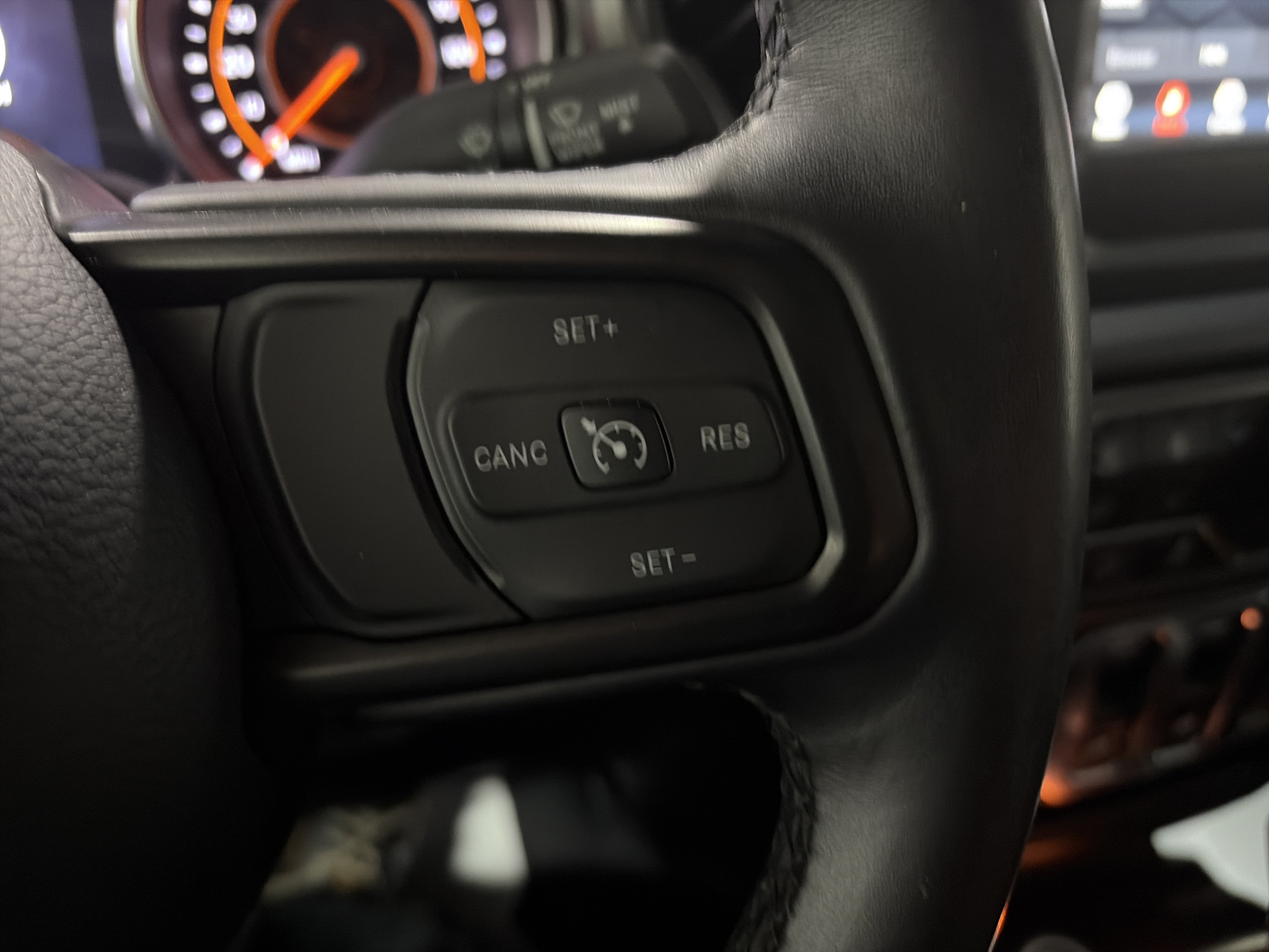 Used 2022 Jeep Wrangler Sport AWD/4WD image 16