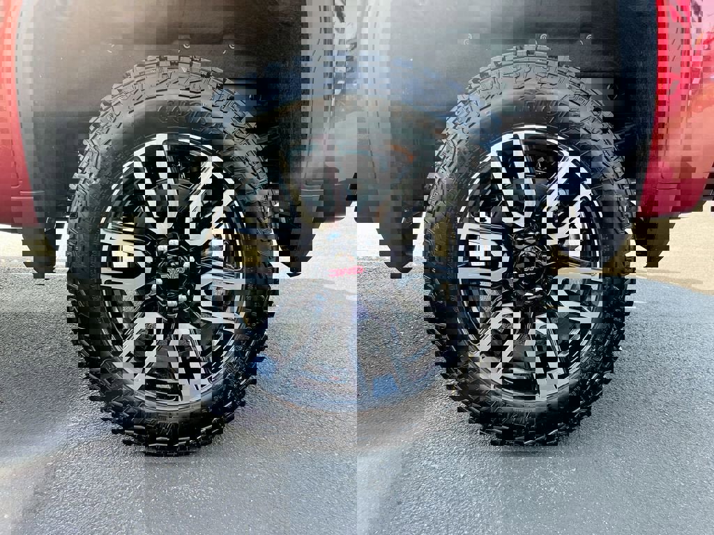 New 2026 GMC Sierra 1500 AT4 w/ AT4 Premium Package image 65