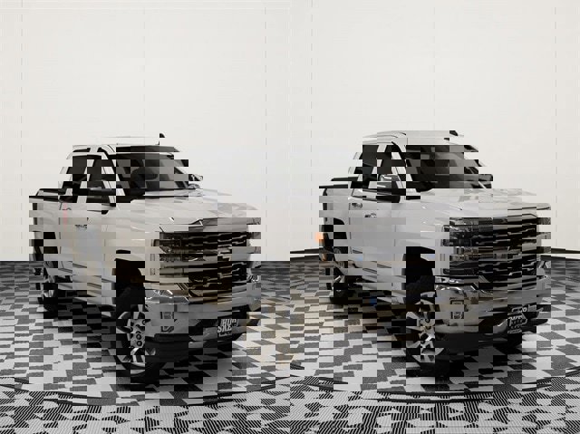 Used 2018 Chevrolet Silverado 1500 LTZ image 1