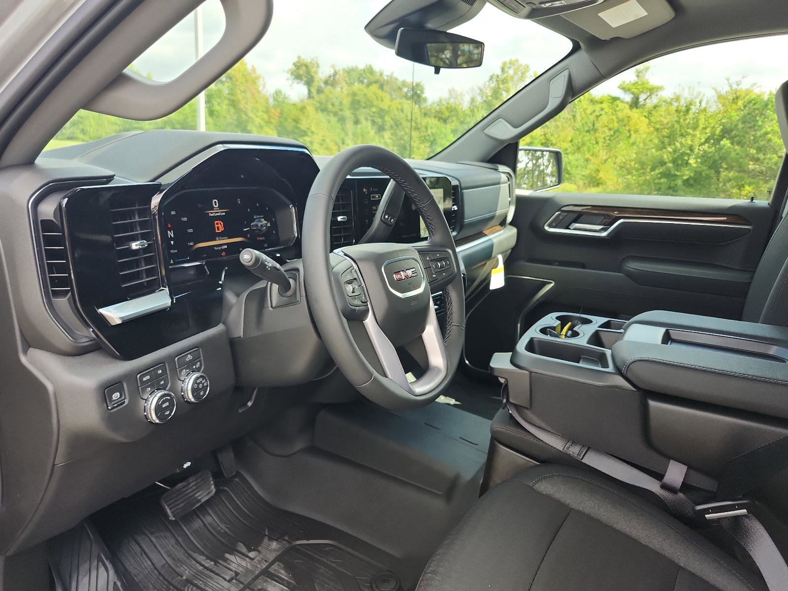 New 2026 GMC Sierra 1500 Elevation image 11