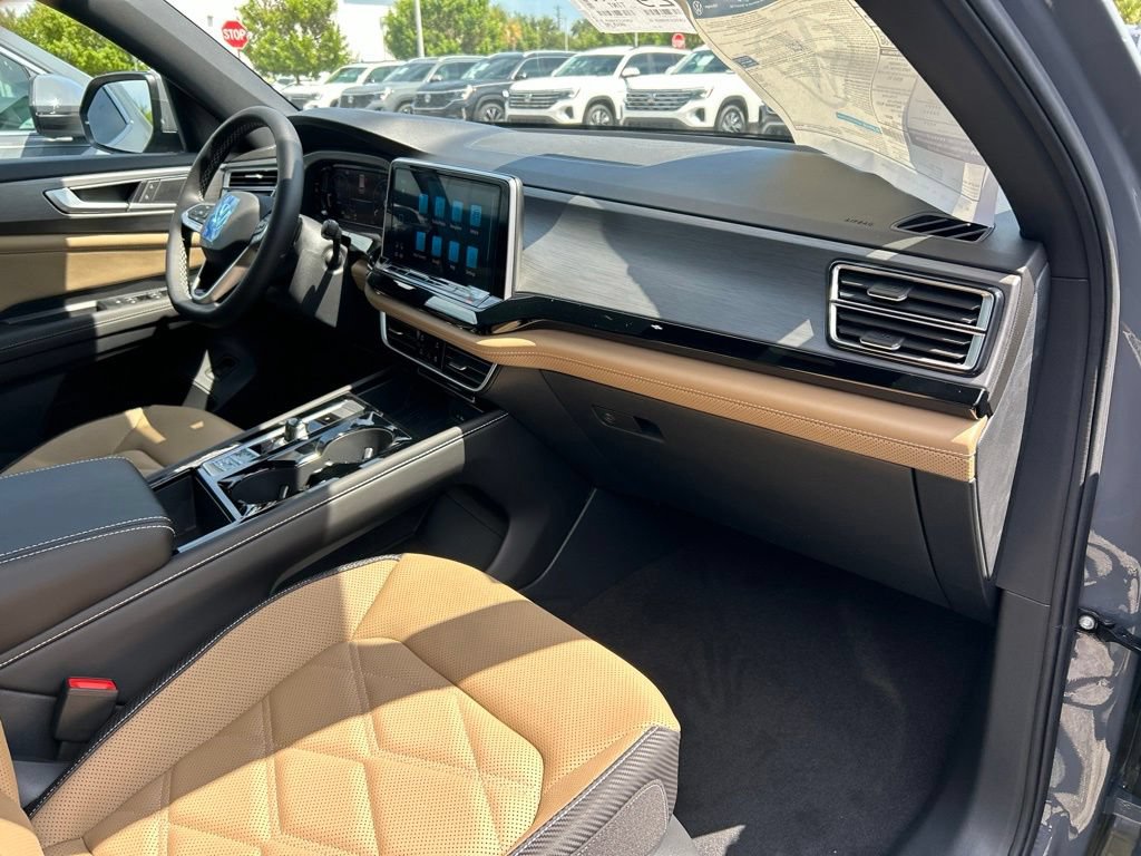 New 2026 Volkswagen Atlas Cross Sport SE FWD image 42