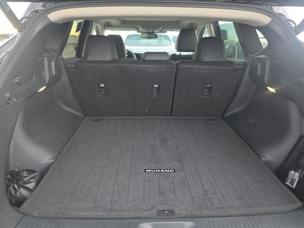 Certified 2025 Nissan Murano SL image 14