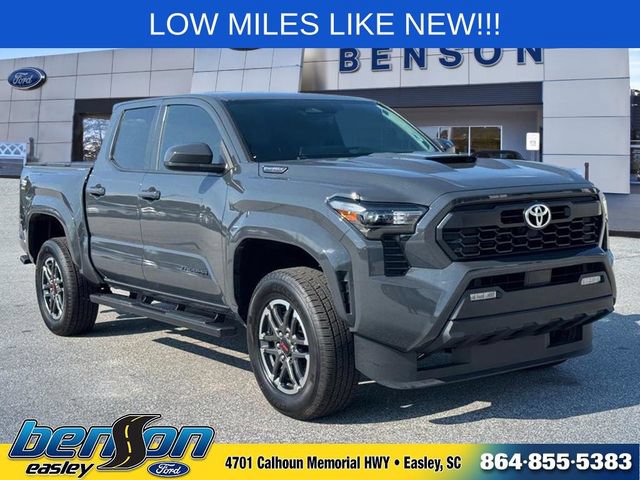 Used 2025 Toyota Tacoma TRD Sport AWD/4WD image 1