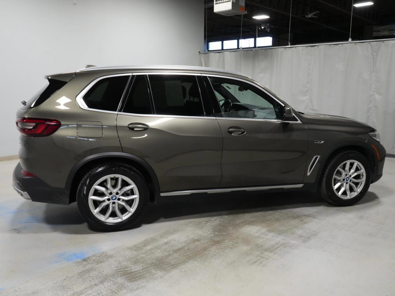 Certified 2023 BMW X5 xDrive45e image 13