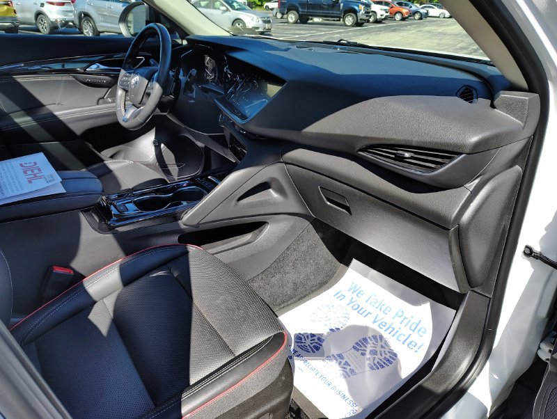 Certified 2022 Buick Envision Essence w/ Sport Touring Package AWD/4WD image 24
