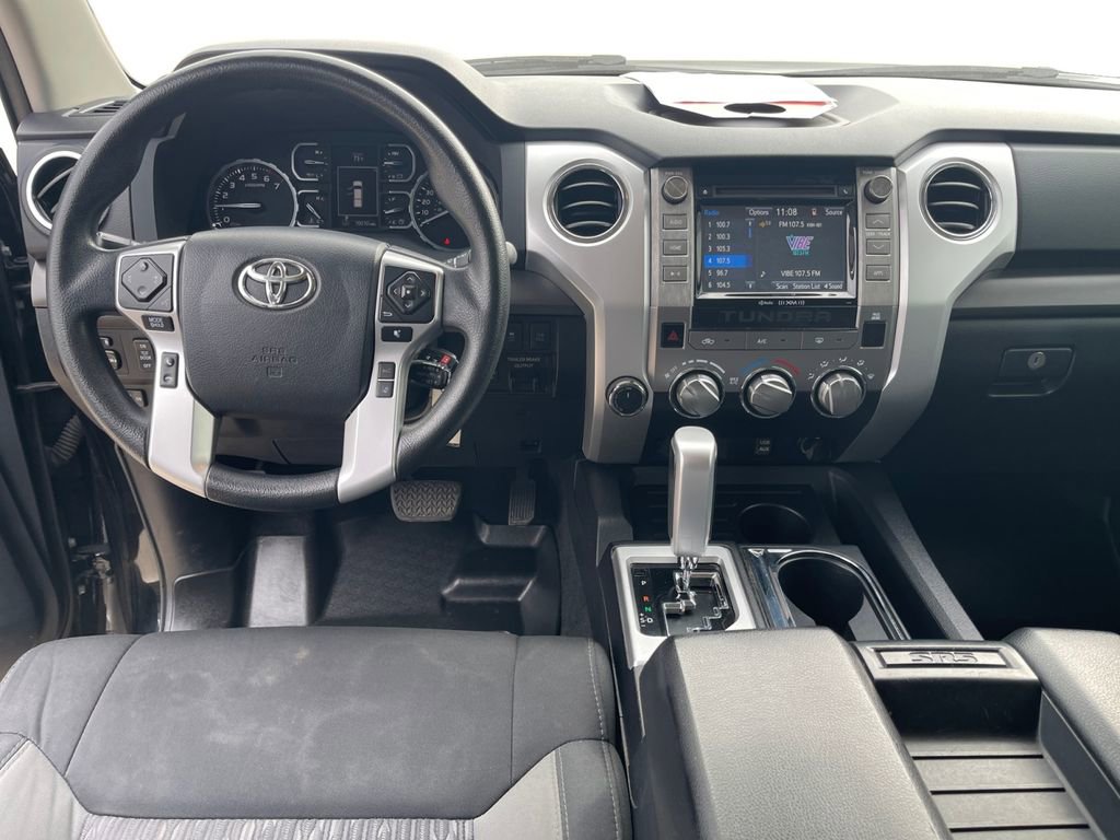 Used 2018 Toyota Tundra SR5 w/ SR5 Upgrade Package image 10