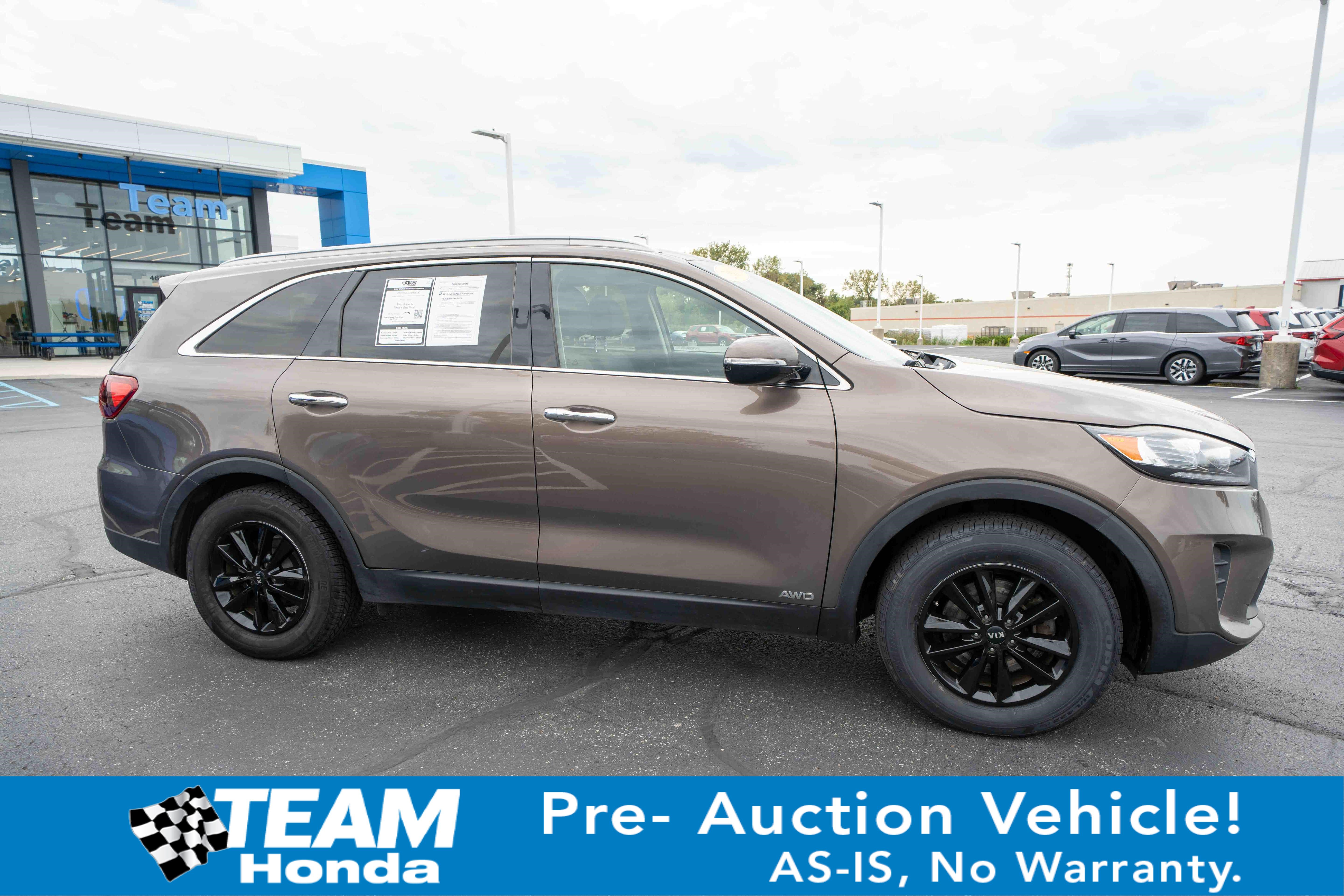 Used 2019 Kia Sorento AWD w/ LX Convenience Package image 1