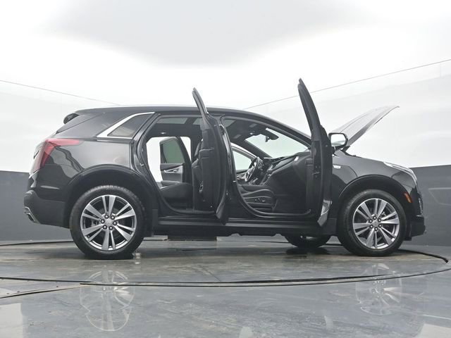 Certified 2025 Cadillac XT5 Premium Luxury image 61