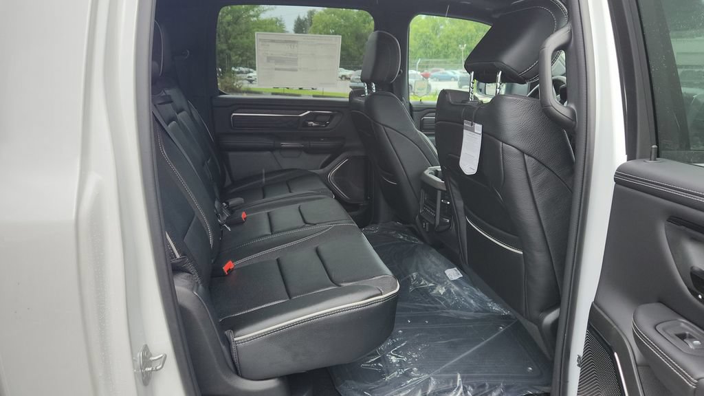 New 2027 RAM 1500 Limited w/ Night Edition AWD/4WD image 12