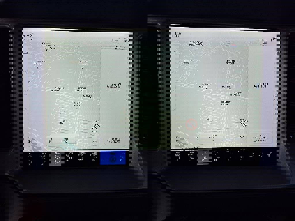 New 2025 Ford Bronco Outer Banks image 8